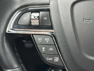 Lincoln Nautilus 2023 AWD Reserve 4dr SUV