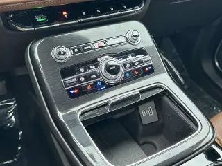 Lincoln Nautilus 2023 AWD Reserve 4dr SUV