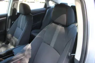 Honda Civic 2018 LX 4dr Sedan CVT
