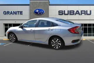 Honda Civic 2018 LX 4dr Sedan CVT