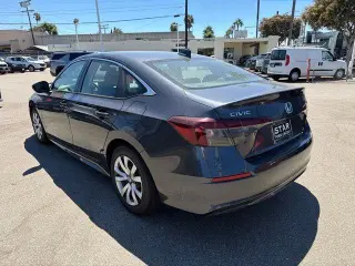 Honda Civic 2025 LX 4dr Sedan