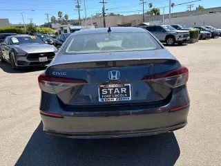 Honda Civic 2025 LX 4dr Sedan