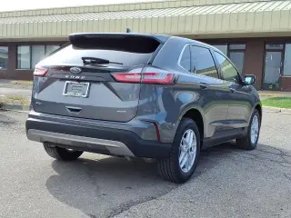 Ford Edge 2022 AWD SEL 4dr Crossover