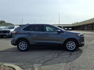 Ford Edge 2022 AWD SEL 4dr Crossover