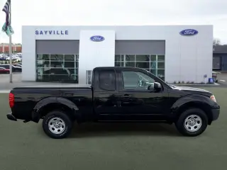 Nissan Frontier 2017 4x2 S 4dr King Cab 6.1 ft. SB 5M