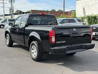 Nissan Frontier 2017 4x2 S 4dr King Cab 6.1 ft. SB 5M