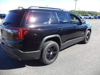 GMC Acadia 2021 4x4 AT4 4p SUV