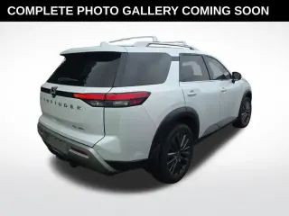 Nissan Pathfinder 2025 AWD SL 4dr SUV