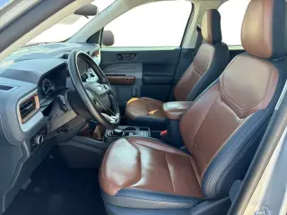 Ford Maverick 2023 AWD Lariat 4dr SuperCrew 4.5 ft. SB