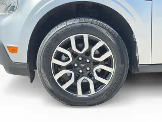 Ford Maverick 2023 AWD Lariat 4dr SuperCrew 4.5 ft. SB