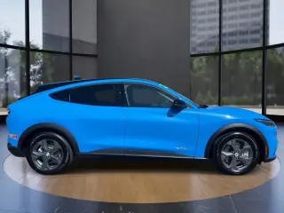 Ford Mustang Mach-E 2023 Select 4p SUV