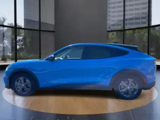 Ford Mustang Mach-E 2023 Select 4p SUV