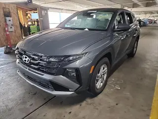 Hyundai TUCSON 2025 SE 4p SUV