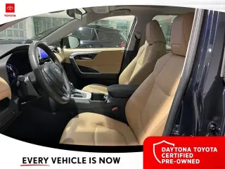 Toyota RAV4 2025 XLE Premium 4dr SUV