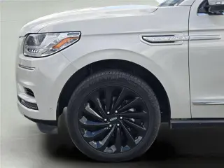 Lincoln Navigator 2021 4x4 Reserve SUV 4p.