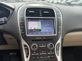 Lincoln Nautilus 2020 AWD Reserve 4dr SUV