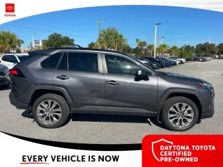 Toyota RAV4 2025 XLE Premium 4dr SUV