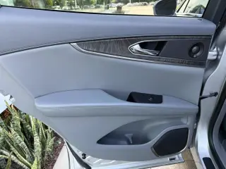 Lincoln Nautilus 2019 Reserve 4dr SUV