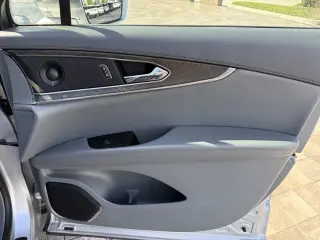 Lincoln Nautilus 2019 Reserve 4dr SUV