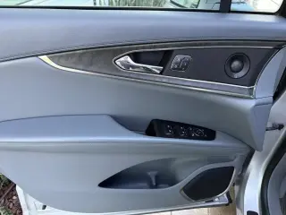 Lincoln Nautilus 2019 Reserve 4dr SUV