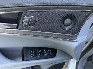 Lincoln Nautilus 2019 Reserve 4dr SUV