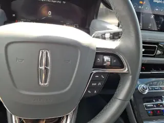 Lincoln Nautilus 2023 AWD Reserve 4dr SUV