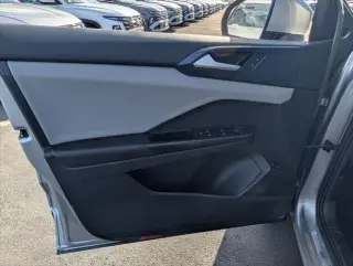 Volkswagen Taos 2022 SE 4p SUV