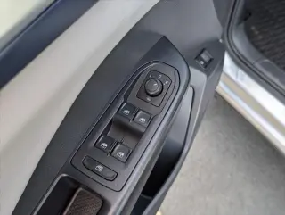 Volkswagen Taos 2022 SE 4p SUV