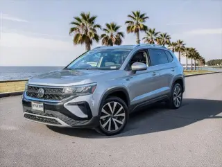 Volkswagen Taos 2022 SE 4p SUV