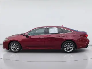 Toyota Avalon 2020 XLE 4dr Sedán