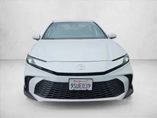 Toyota Camry 2025 SE 4dr Sedan