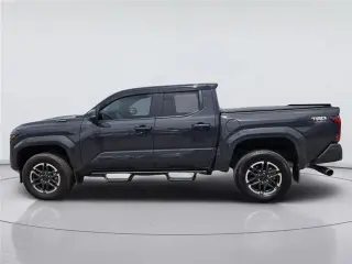 Toyota Tacoma 2025 4x4 TRD Sport HV 4p Doble Cabina 5.0 pies SB