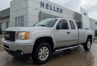GMC Sierra 2500HD 2011 4x4 SLE 4p Cabina Extendida SB