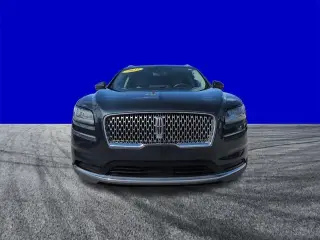 Lincoln Nautilus 2022 Estándar 4p SUV