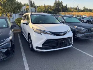 Toyota Sienna 2024 AWD LE 8-Pasajeros 4dr Mini-Van
