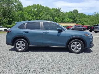 Honda HR-V 2024 AWD LX 4dr Crossover