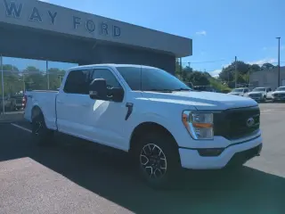 Ford F-150 2022 4x4 XLT 4dr SuperCrew 5.5 ft. SB