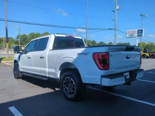 Ford F-150 2022 4x4 XLT 4dr SuperCrew 5.5 ft. SB