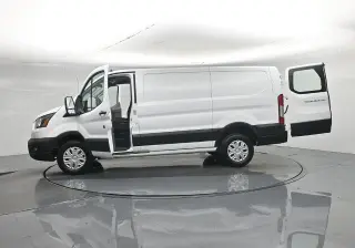Ford Transit 2025 250 3dr SWB Tech Roof Camioneta de Carga