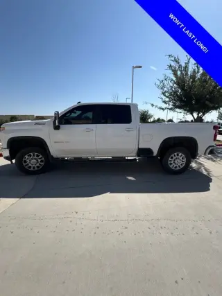 Chevrolet Silverado 2500HD 2022 4x4 LT 4p Crew Cab SB