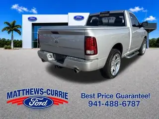 Ram 1500 2014 4x2 R/T 2dr Cabina Regular 6.3 ft. SB Pickup