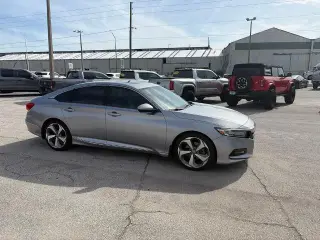 Honda Accord 2018 Touring 4p Sedan (2.0T I4)