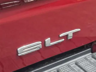 GMC Sierra 1500 2019 4x4 SLT 4p. Cabina de Tripulación 5.8 ft. CA