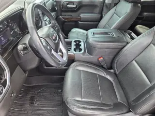 GMC Sierra 1500 2019 4x4 SLT 4p. Cabina de Tripulación 5.8 ft. CA