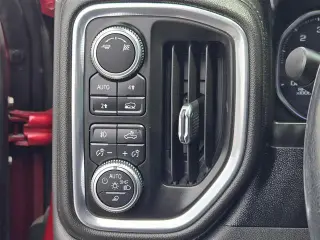 GMC Sierra 1500 2019 4x4 SLT 4p. Cabina de Tripulación 5.8 ft. CA