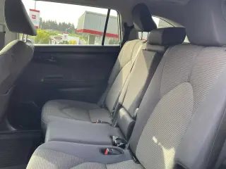 Toyota Highlander 2024 AWD LE 4dr SUV
