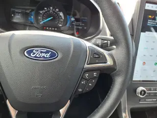 Ford Edge 2024 4x4 Titanium 4p SUV