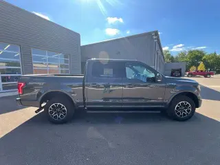 Ford F-150 2017 4x4 XLT 4dr SuperCrew 5.5 ft. SB