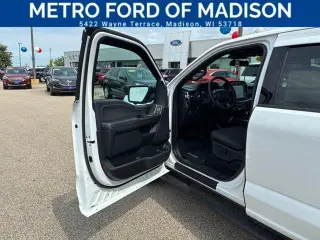 Ford F-150 2023 4x4 XL 4dr SuperCrew 6.5 ft. SB