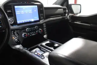 Ford F-150 2022 4x4 XLT 4p SuperCrew 5.5 ft. CB